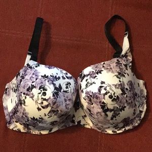 Torrid 46D T-shirt back slimming bra